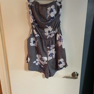 Floral romper. Never worn.